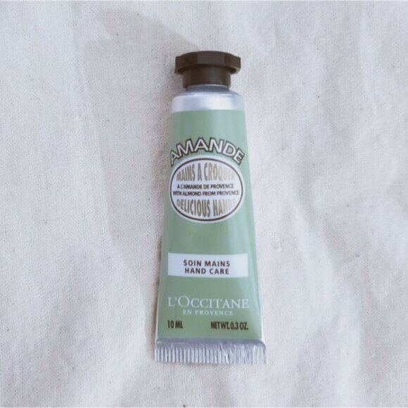 L'Occitane en Provence Mini Sample Pack Self Care Kit - Picture 5 of 10